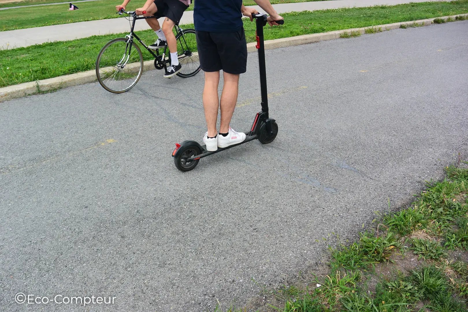 Ao contar as bicicletas e scooters, pode saber quem utiliza as suas instalações.